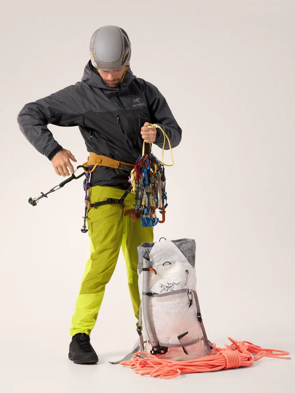 Alpha Jacket M #Graphite/Black [X00000989801]｜ARC'TERYX