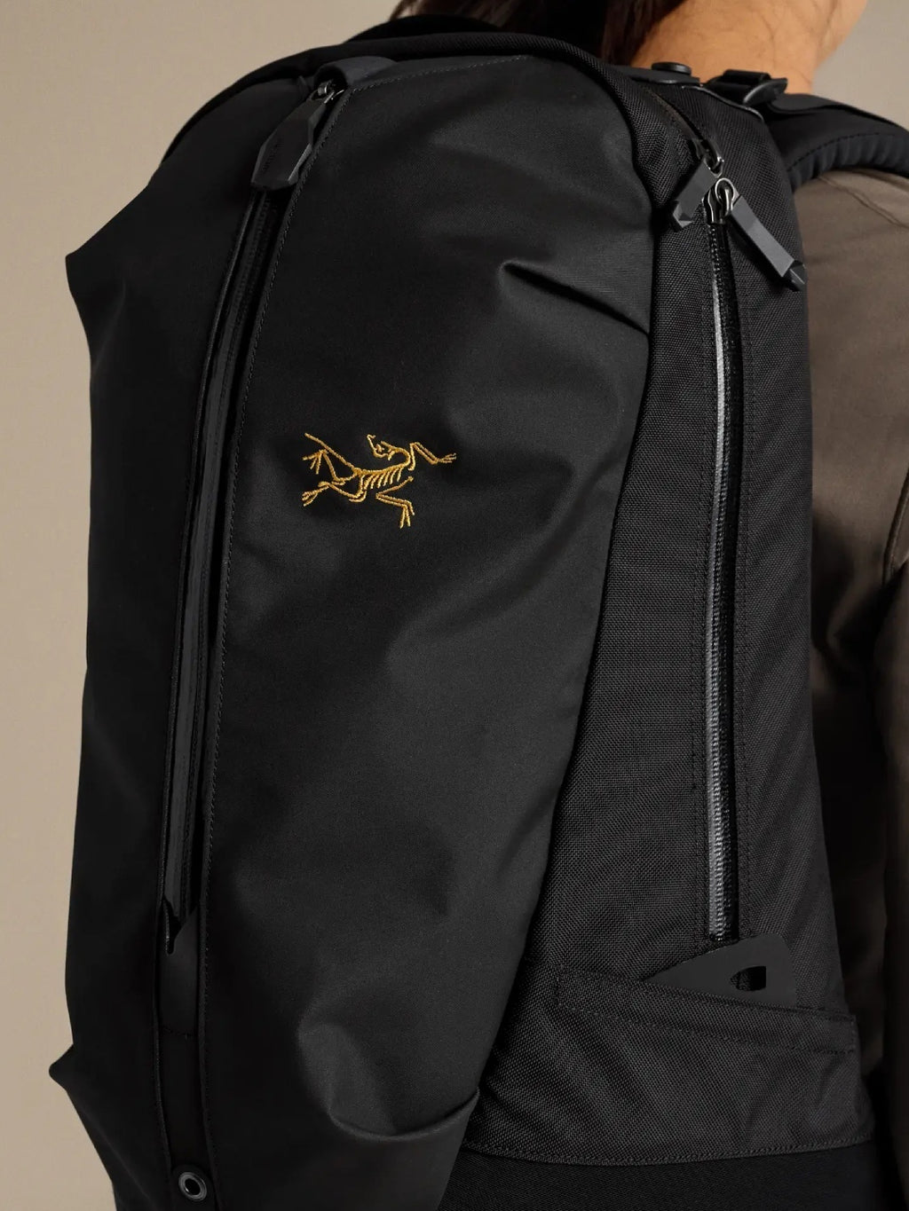 Arro 22 Backpack #Black [X00001070601]｜ARC'TERYX