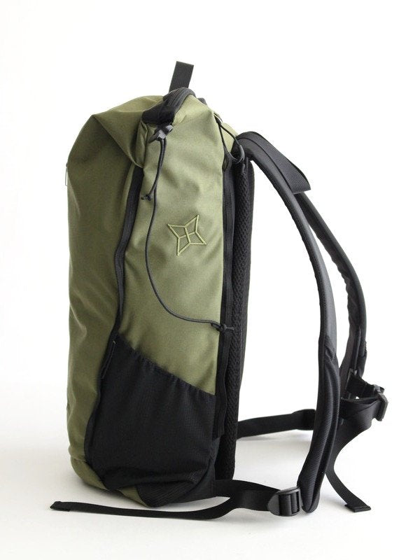 バディ 16 #モスグリーン [HP001MGN]｜PAAGO WORKS