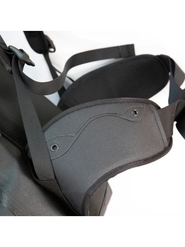 AK37 Regular #Black｜CRUX