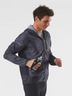 ACTIVE HANDHELD #Black/Slate Grey [LC1928600]｜SALOMON