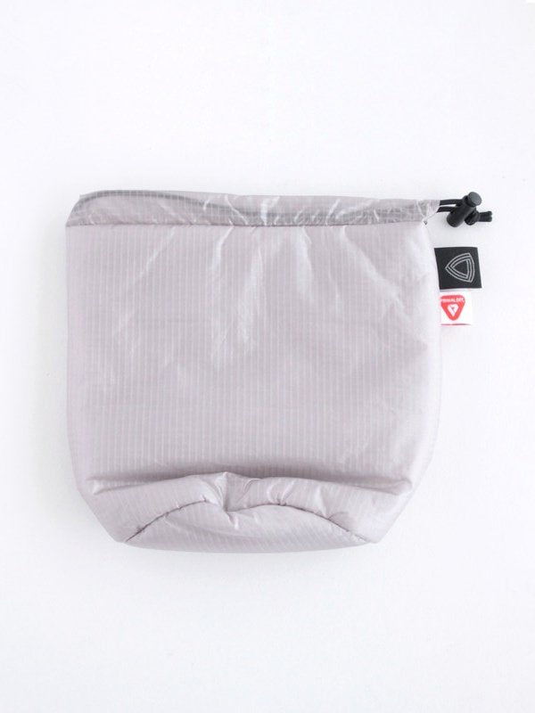 P.I. STUFF SACK #Silver｜TRAIL BUM
