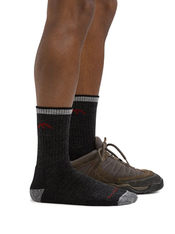Men's Hiker Micro Crew Midweight with Cushion #Black [1944146600100]｜DARN TOUGH