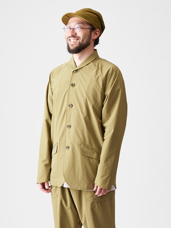 ソフトシェルのハイキングジャケット #コビチャ [021062]｜AXESQUIN