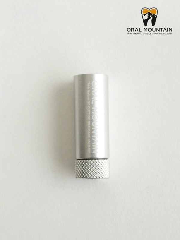 Toothbrush Grip "GRIP" TSUTSU mini #Aluminum [OM-TS-ALM] | ORAL MOUNTAIN