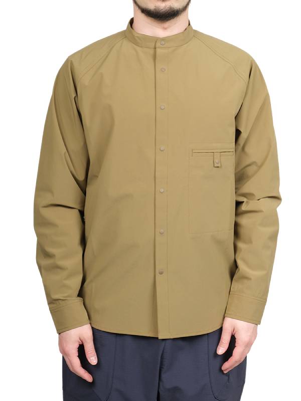 ソフトシェルのバンドカラーシャツ #ウグイスチャ [021055]｜AXESQUIN